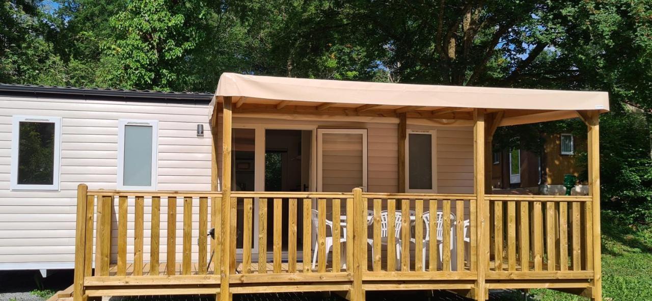 Camping Domaine Papillon Reyrevignes  Exterior photo