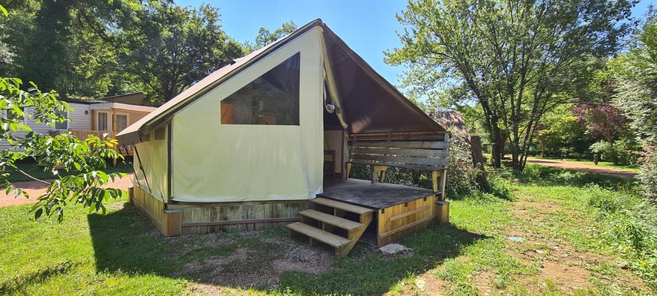 Camping Domaine Papillon Reyrevignes  Exterior photo