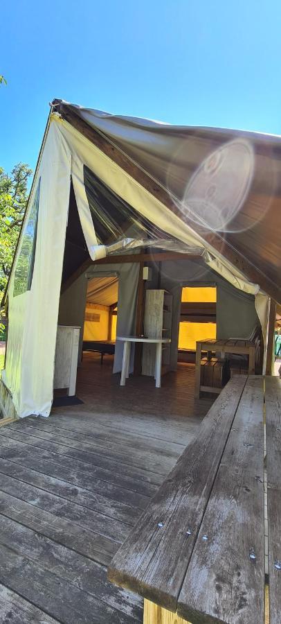 Camping Domaine Papillon Reyrevignes  Exterior photo