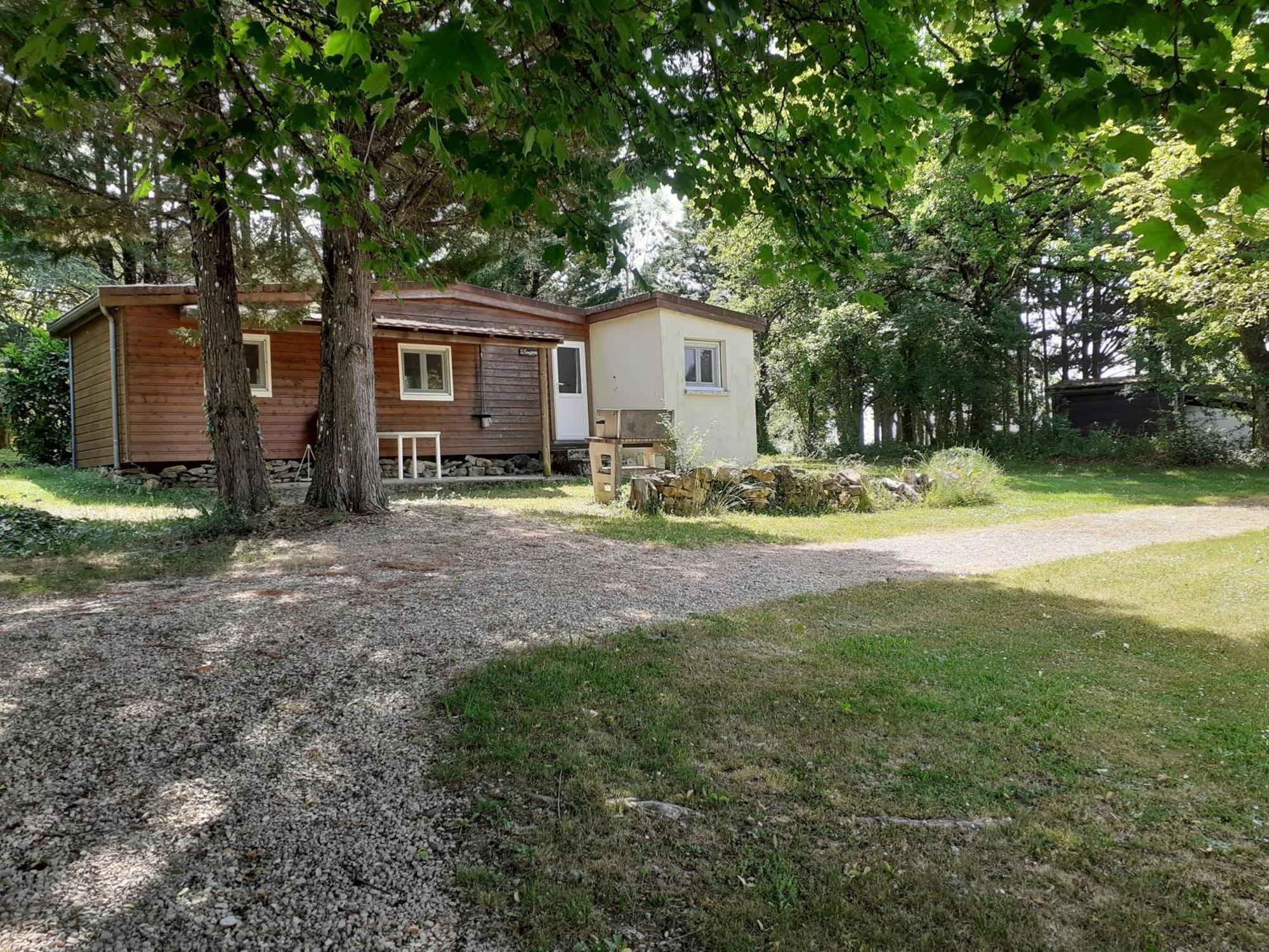 Camping Domaine Papillon Reyrevignes  Exterior photo