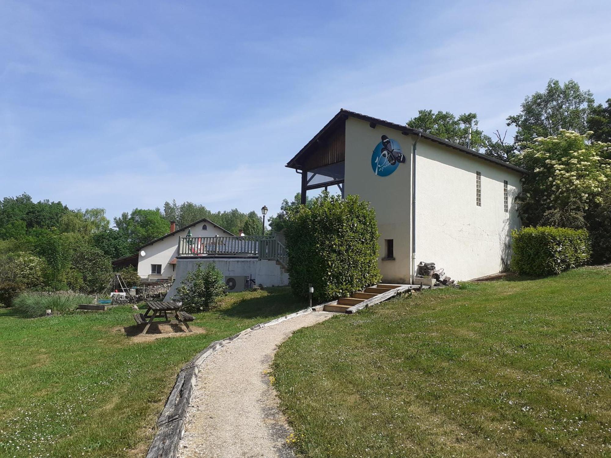 Camping Domaine Papillon Reyrevignes  Exterior photo